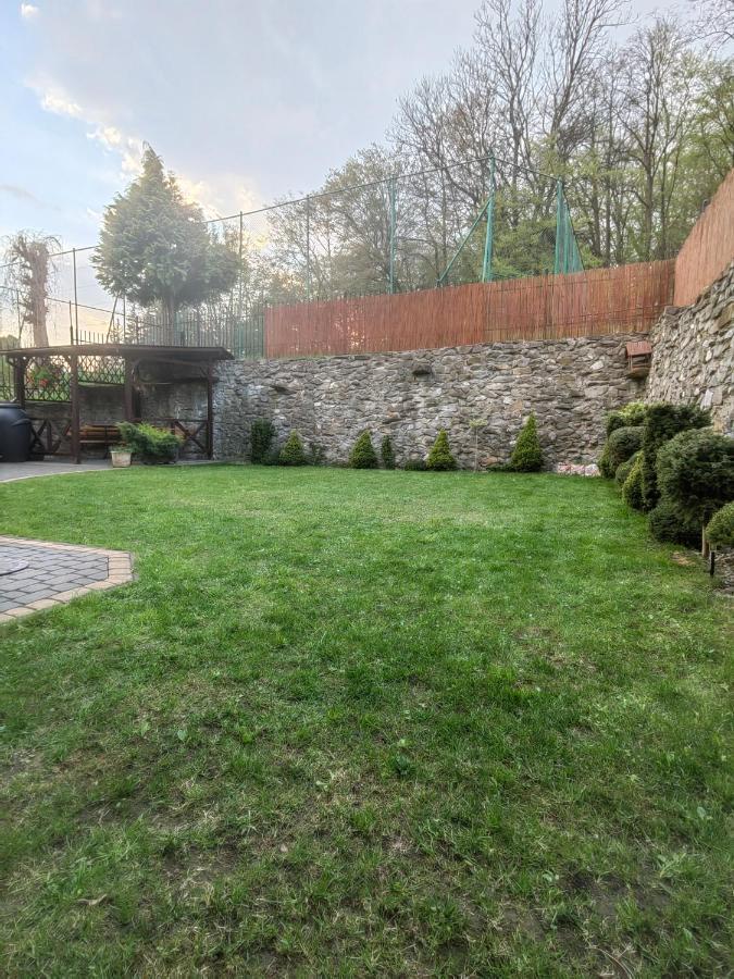Apartament Joanna Sanok Luaran gambar